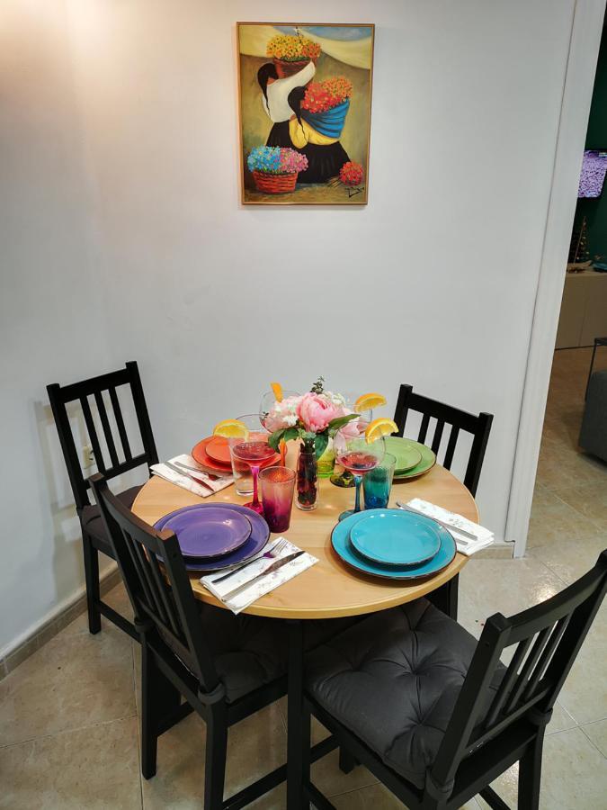 Apartamento Junto A Calle Larios Màlaga Exteriér fotografie